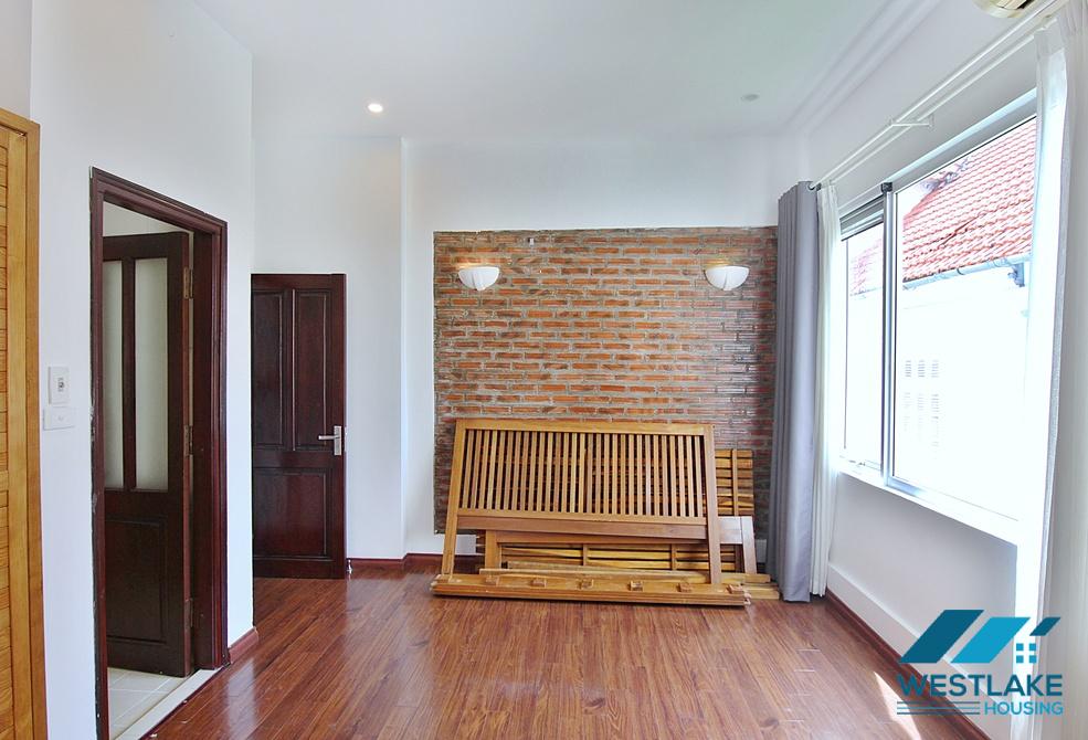 Beautiful and spacious house for rent in Tay Ho ward, Ha Noi