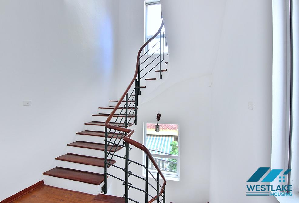 Beautiful and spacious house for rent in Tay Ho ward, Ha Noi