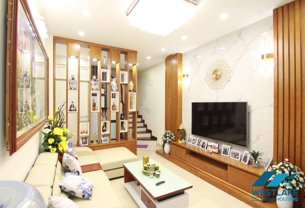 A nice 4 bedroom house for rent in An Duong Vuong, Tay Ho