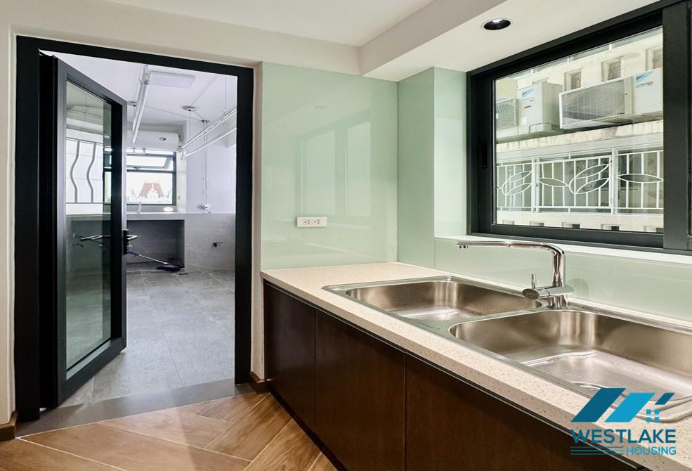 Modern furnished apartment for rent in Ciputra E Tower, Tay Ho ward, Ha Noi