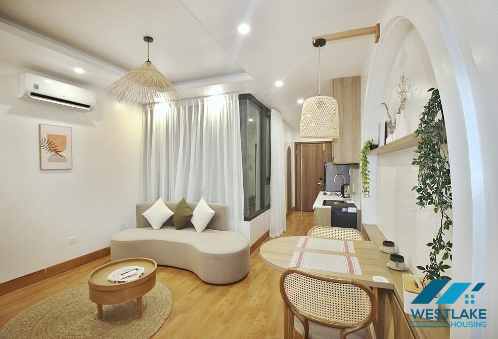 Lake view 01 bedroom apartment for rent on Vu Mien street, Tay Ho, Ha Noi