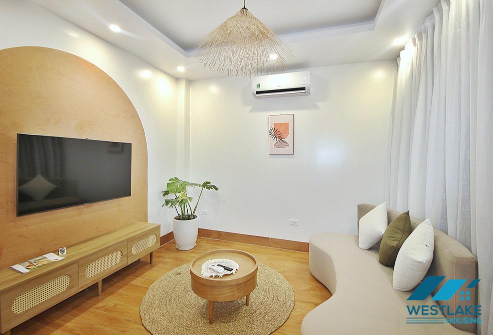 Lake view 01 bedroom apartment for rent on Vu Mien street, Tay Ho, Ha Noi