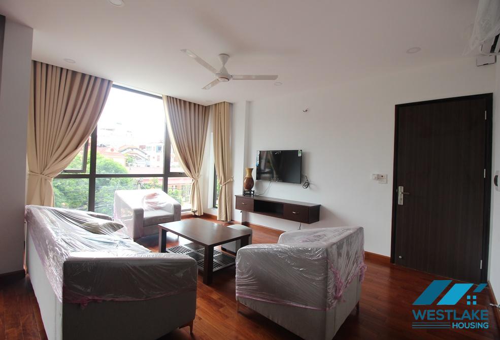 Spacious 03 bedrooms apartment in center of Tay Ho for rent
