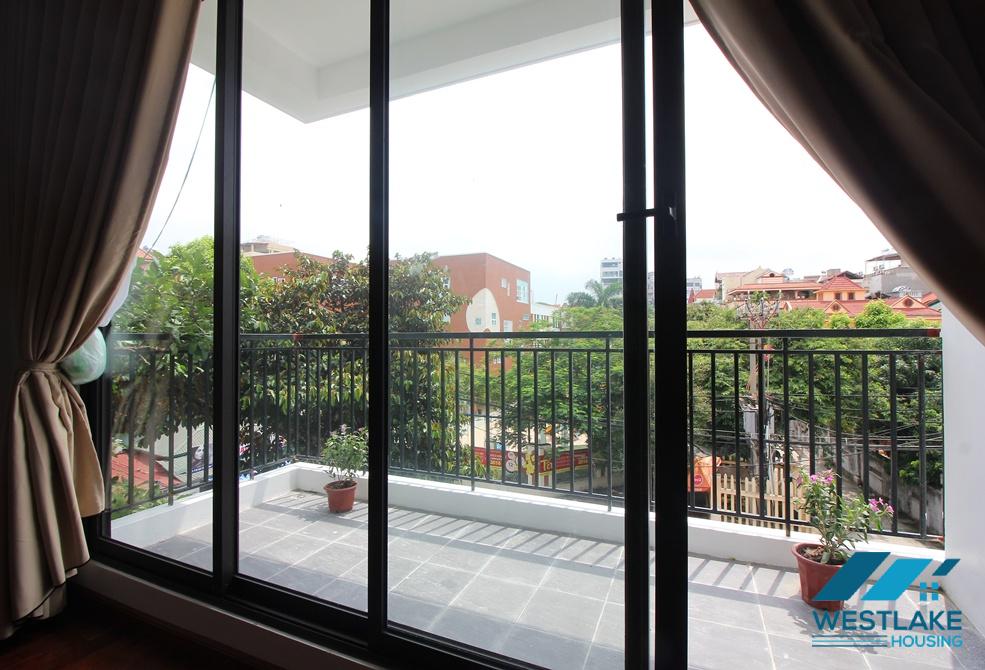 Spacious 03 bedrooms apartment in center of Tay Ho for rent