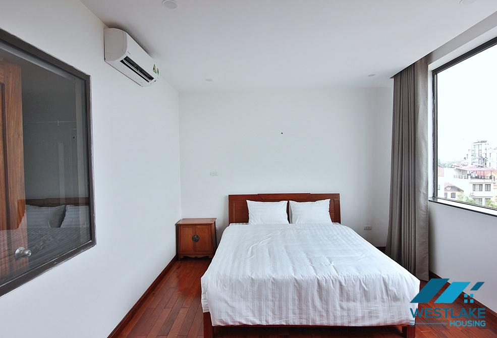 Super bright 03 bedrooms apartment for rent in Tay Ho, Ha Noi Super bright 03 bedrooms apartment for rent in Tay Ho, Ha Noi