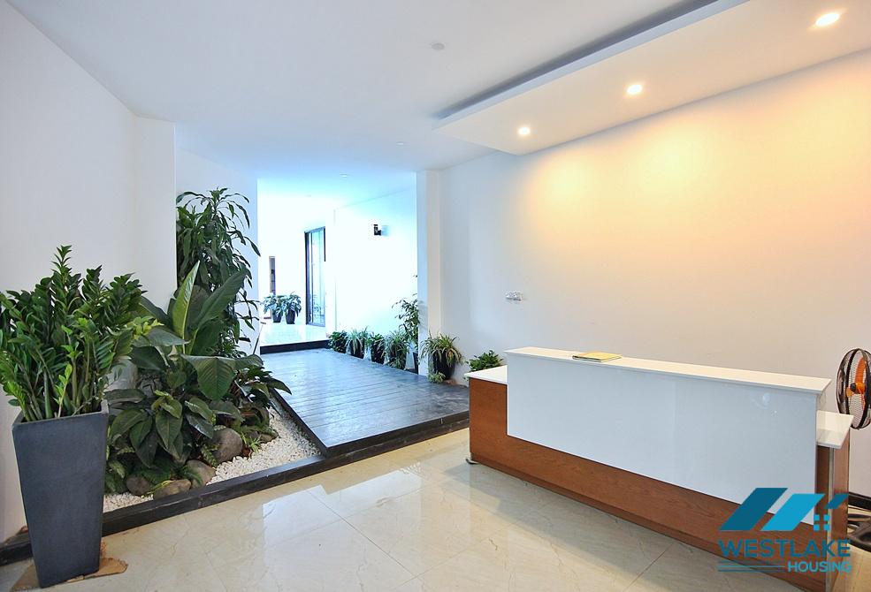 Super bright 03 bedrooms apartment for rent in Tay Ho, Ha Noi Super bright 03 bedrooms apartment for rent in Tay Ho, Ha Noi