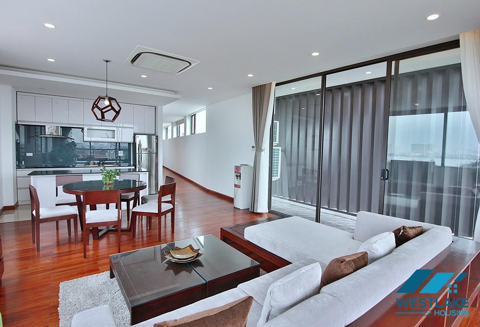 Super bright 03 bedrooms apartment for rent in Tay Ho, Ha Noi Super bright 03 bedrooms apartment for rent in Tay Ho, Ha Noi