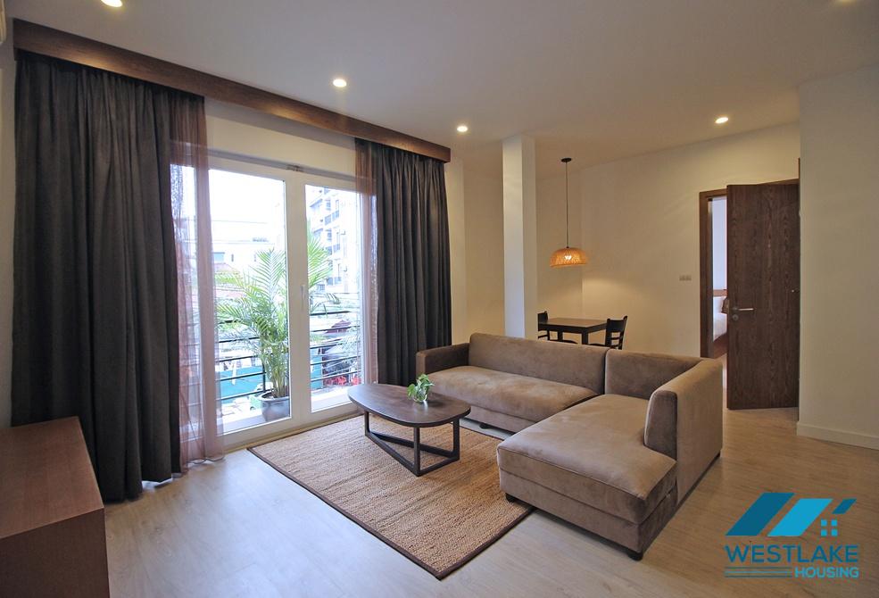 Nice apartment on To Ngoc Van street, Tay Ho, Ha Noi for rent