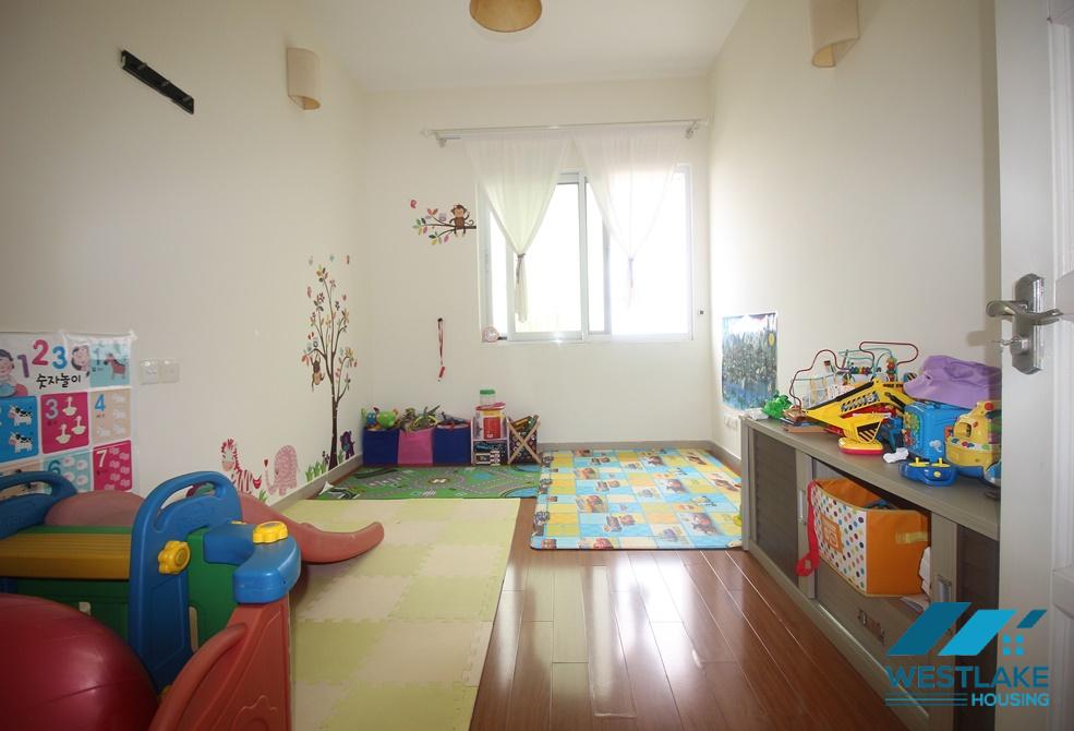 4 bedrooms with beautiful city view in Ciputra, Tay Ho ward, Ha Noi