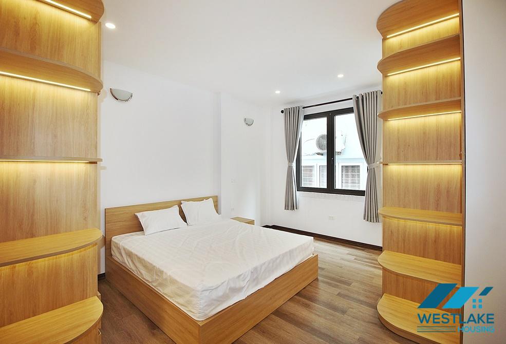 Spacious one bedroom apartment for rent in Dang Thai Mai area, Tay Ho, Ha Noi