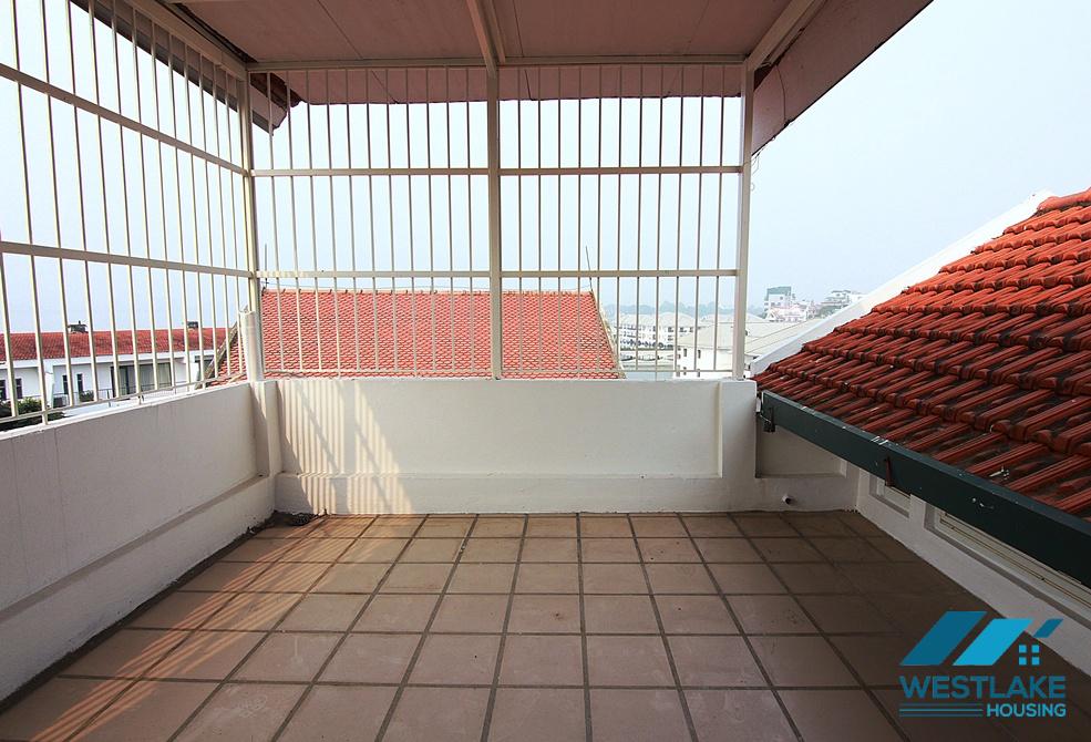 Quiet and nice house with 04 bedrooms for rent in Tay Ho, Ha Noi
