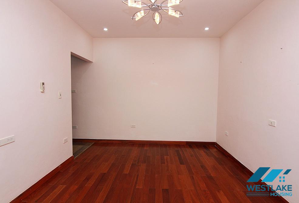 Quiet and nice house with 04 bedrooms for rent in Tay Ho, Ha Noi