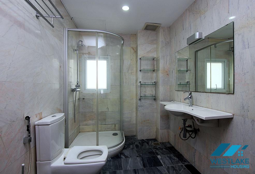 Quiet and nice house with 04 bedrooms for rent in Tay Ho, Ha Noi