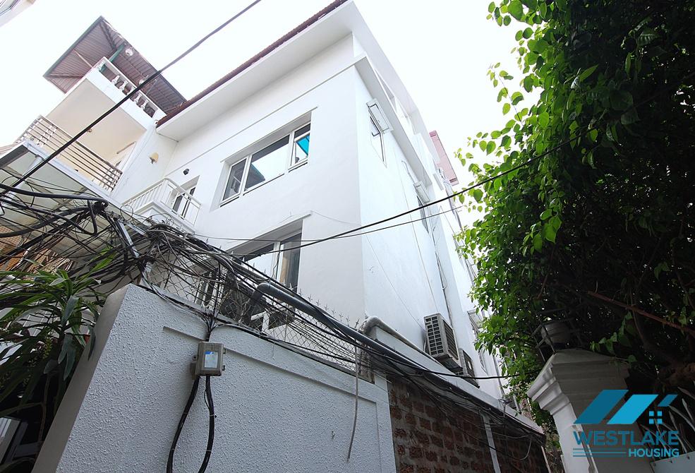 Quiet and nice house with 04 bedrooms for rent in Tay Ho, Ha Noi