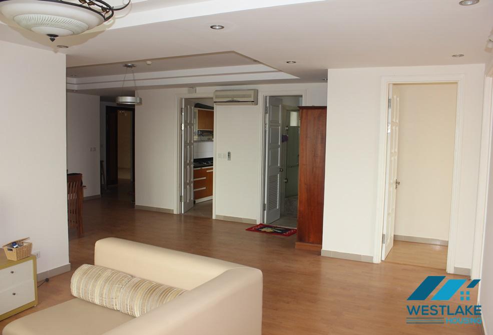 Very nice and fully furnished apartment for lease in Ciputra Tay ho, Ha noi