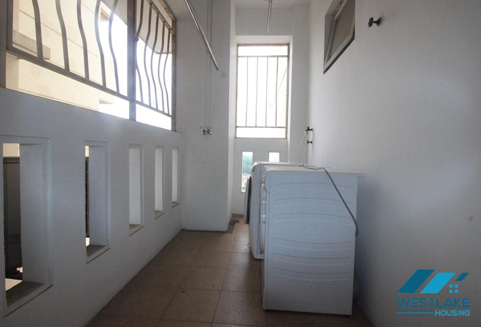 Spacious 4 bedrooms for rent in Ciputra, Tay Ho ward, Ha Noi Spacious 4 bedrooms for rent in Ciputra, Tay Ho ward, Ha Noi