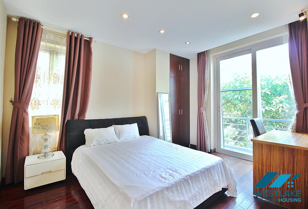 Affordable price 02 bedrooms apartment for rent in Tay Ho, Ha Noi