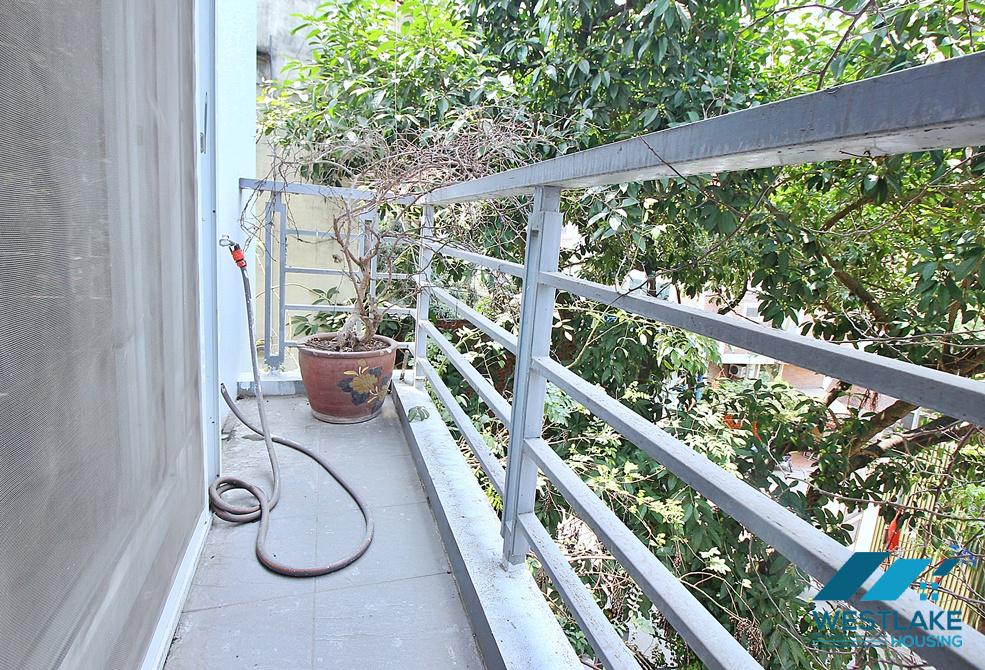 Affordable price 02 bedrooms apartment for rent in Tay Ho, Ha Noi