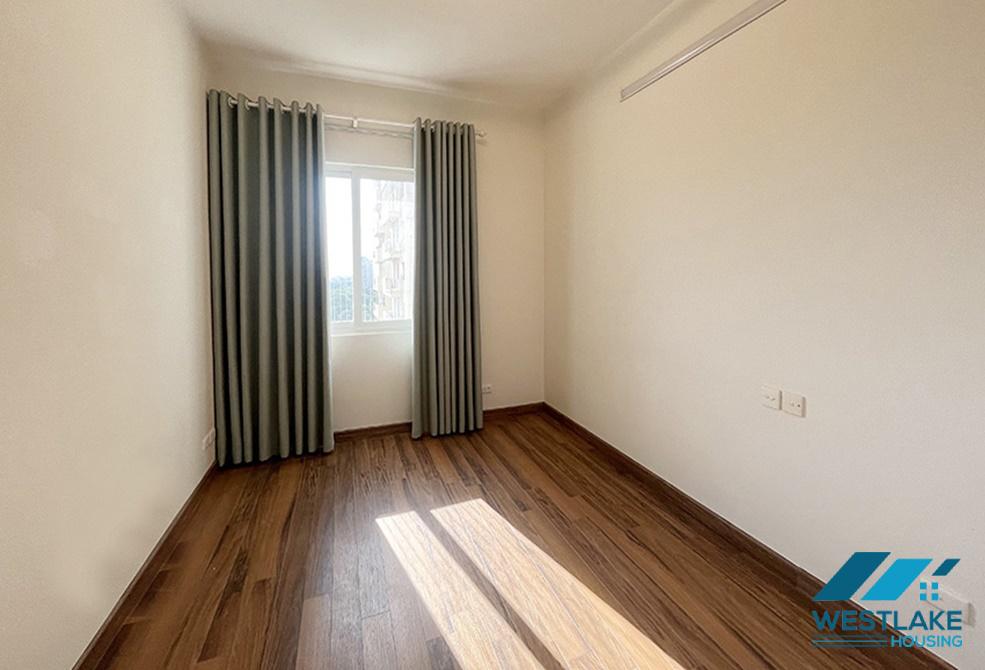 Spacious affordable Ciputra apartment with furniture, Tay Ho ward, Ha Noi Spacious affordable Ciputra apartment with furniture, Tay Ho ward, Ha Noi