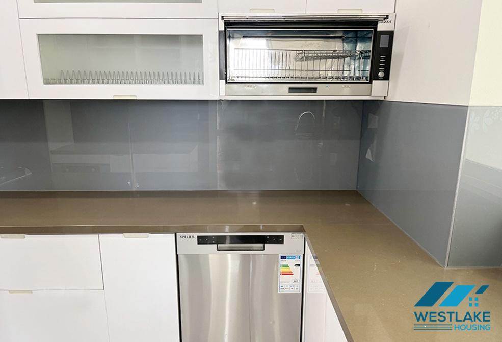 Spacious affordable Ciputra apartment with furniture, Tay Ho ward, Ha Noi Spacious affordable Ciputra apartment with furniture, Tay Ho ward, Ha Noi