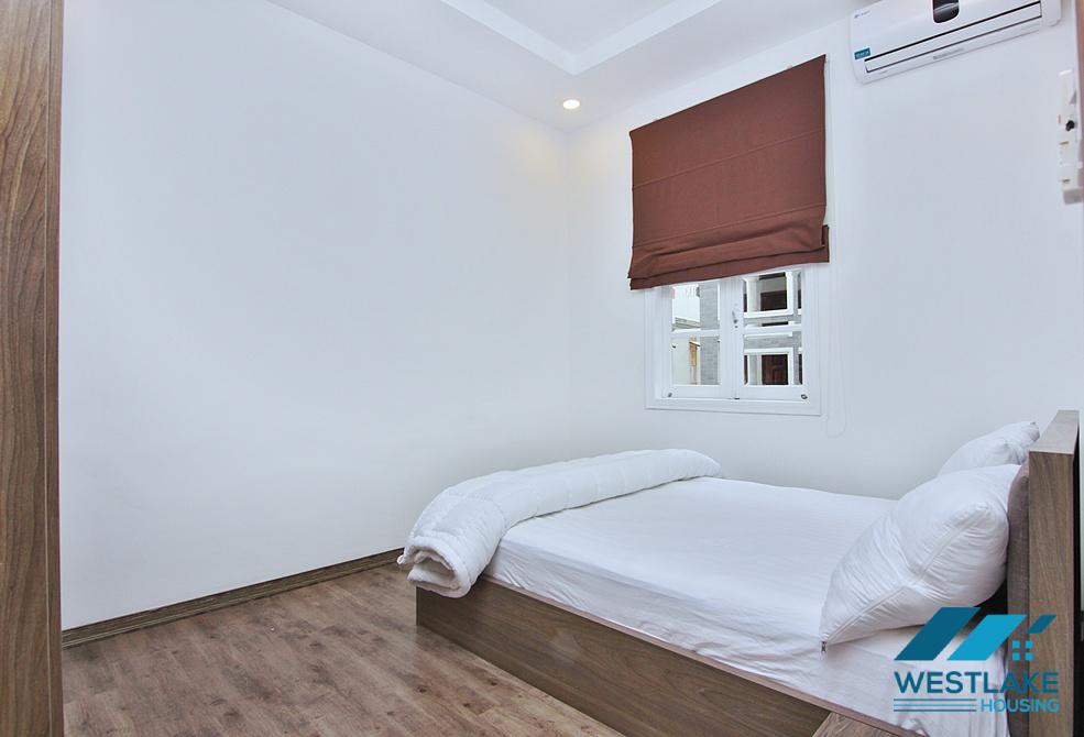 Cheap price serviced apartment for rent in Tay Ho, Ha Noi