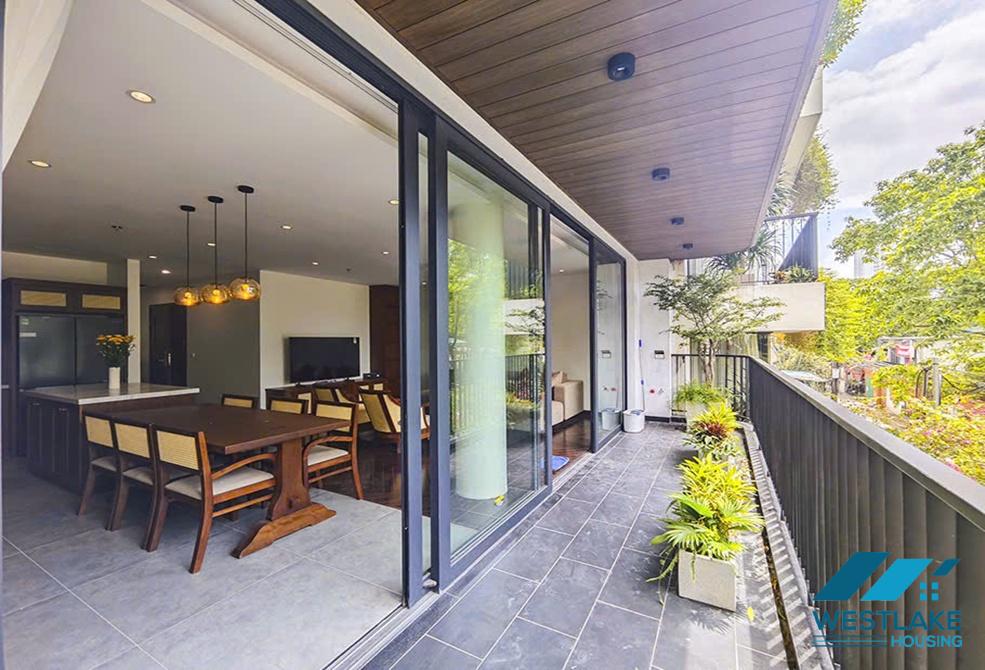 Brand new 03 bedrooms apartment for rent in Dang Thai Mai, Tay Ho, Ha Noi