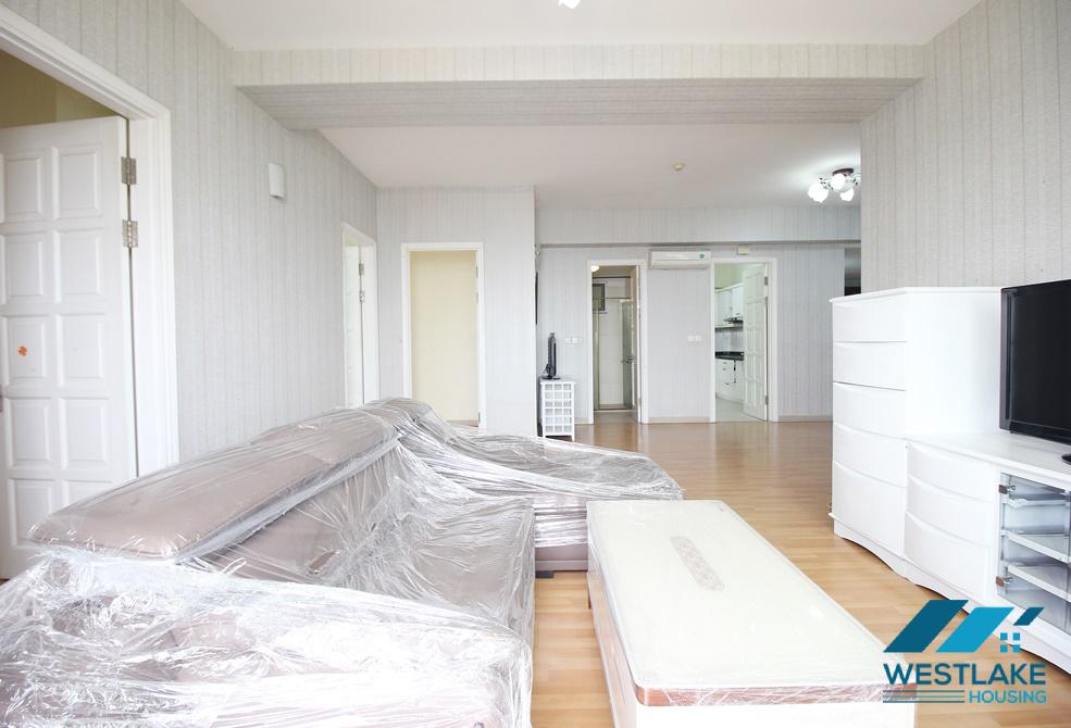 Four bedrooms apartment for rent in Ciputra, Tay Ho ward, Hanoi Four bedrooms apartment for rent in Ciputra, Tay Ho ward, Hanoi