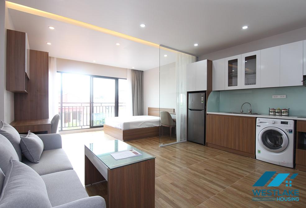 Bright and spacious studio apartment for rent in Dang Thai Mai area, Tay Ho, Ha Noi