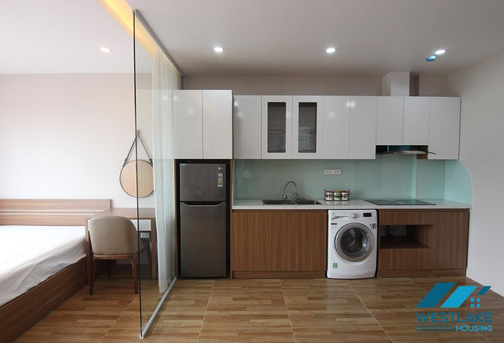 Bright and spacious studio apartment for rent in Dang Thai Mai area, Tay Ho, Ha Noi