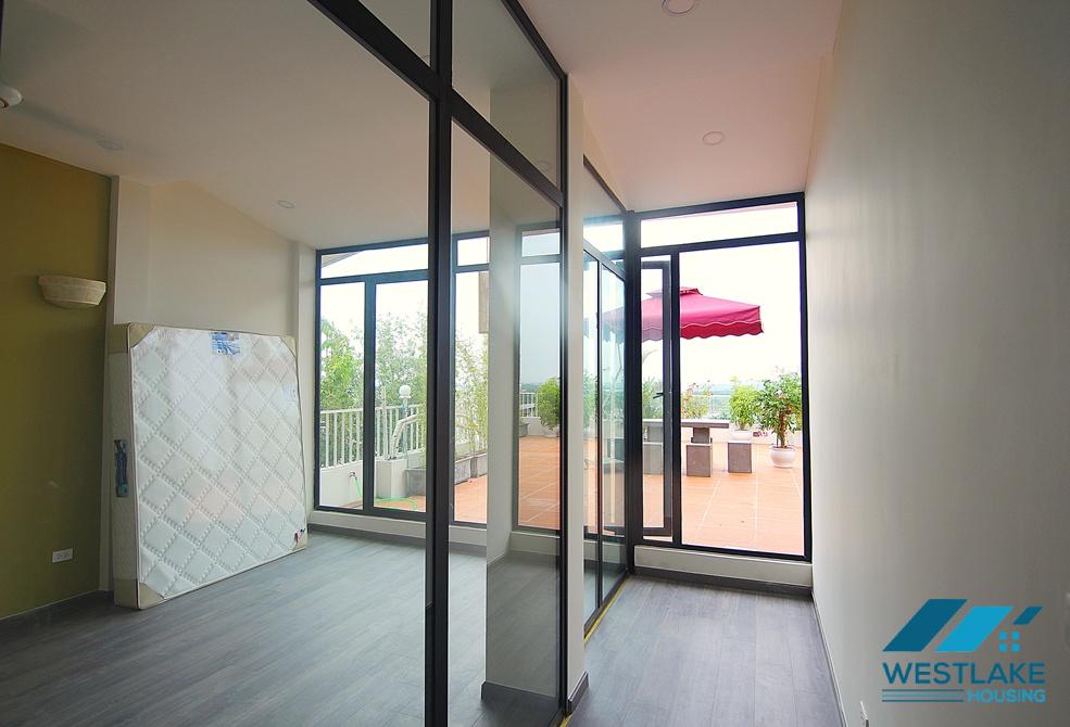Beautiful apartment on 10th floor with lots of natural light for rent in Tay Ho, Ha Noi