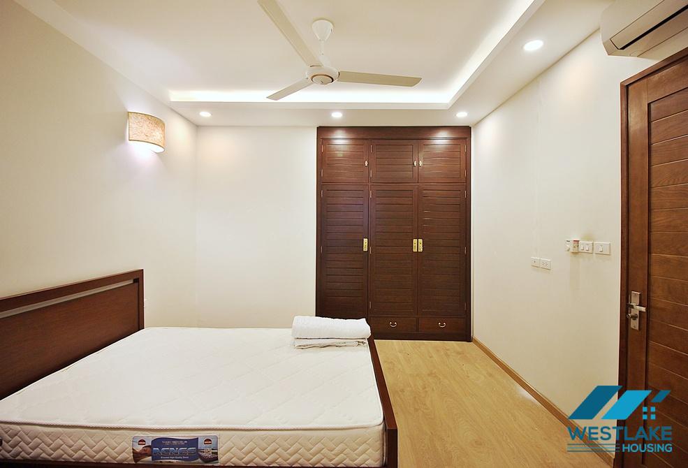 Beautiful 04 bedrooms apartment for rent in Tay Ho, Ha Noi