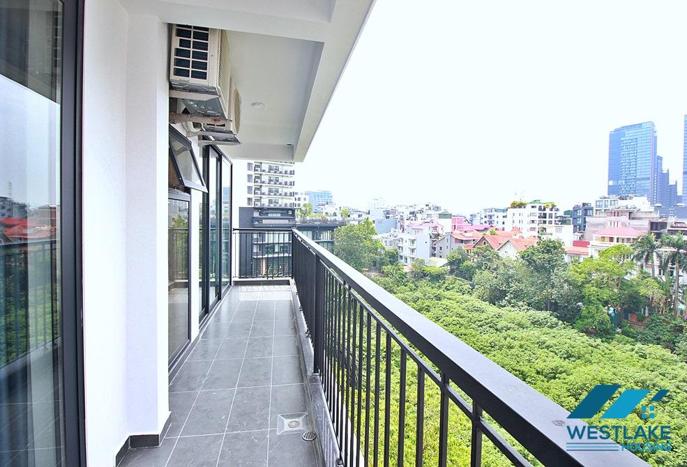 Beautiful and spacious 03 bedrooms apartment for rent in Xuan Dieu, Tay Ho, Ha Noi