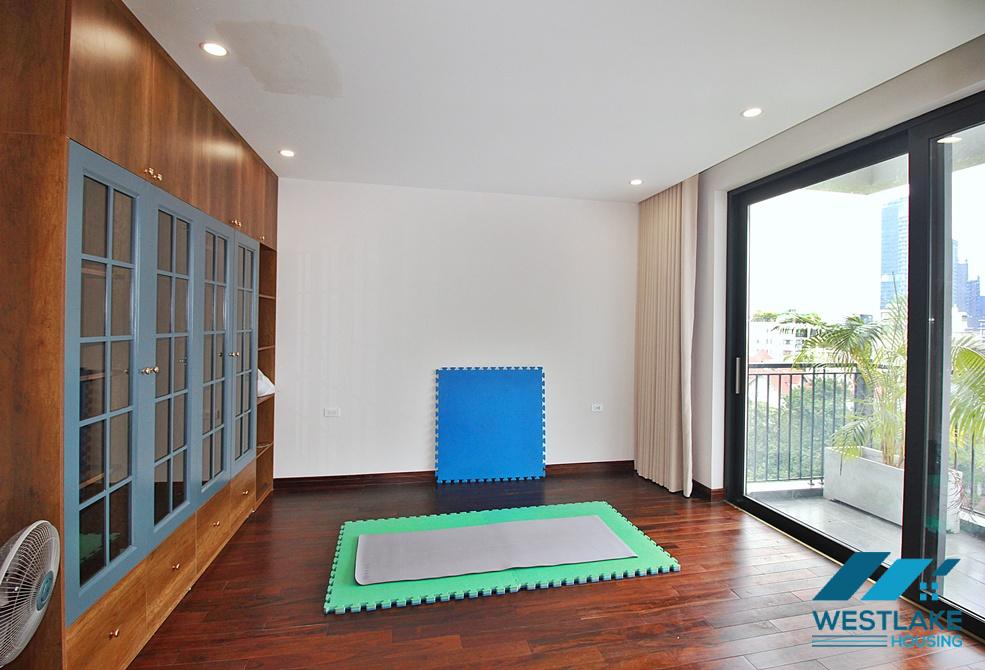 Three bedrooms serviced apartment on high floor for rent on Xuan Dieu street, Tay Ho, Ha Noi