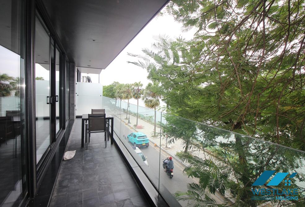 Modern 02 bedrooms apartment with lake view for rent on Tu Hoa street, Tay Ho, Hanoi