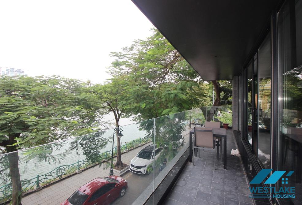 Modern 02 bedrooms apartment with lake view for rent on Tu Hoa street, Tay Ho, Hanoi