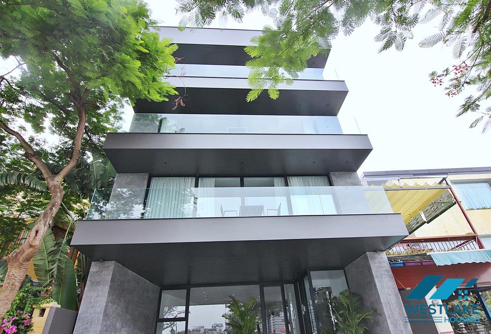 Clean and modern office for rent on Tu Hoa street, Tay Ho, Ha Noi
