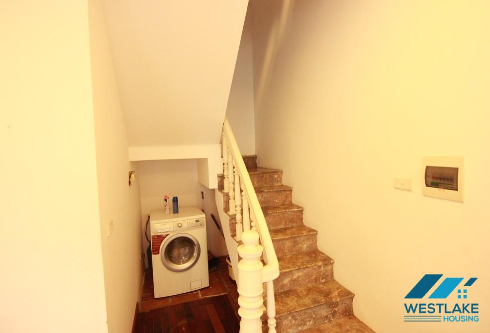 A nice and cozy 2 bedroom house for rent in Xuan Dieu, Tay Ho