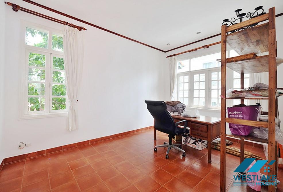 Spacious four bedrooms house for rent in Tay Ho, Ha Noi