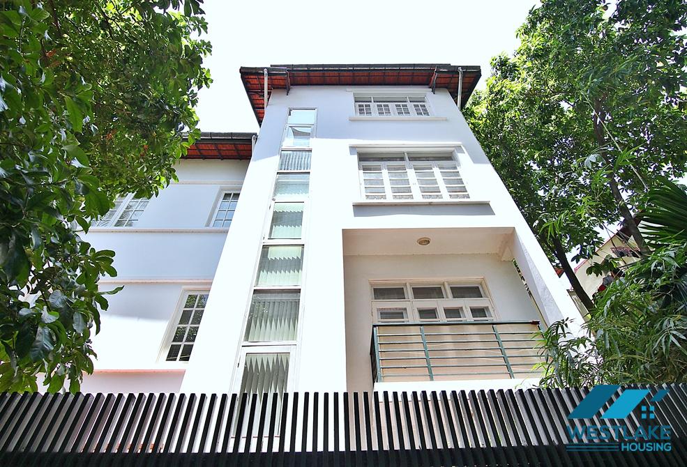 Spacious four bedrooms house for rent in Tay Ho, Ha Noi