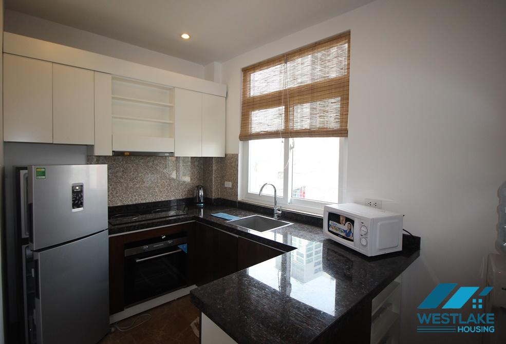 A 2 bedroom apartment with lot of natural light for rent in Xuan Dieu, Tay Ho