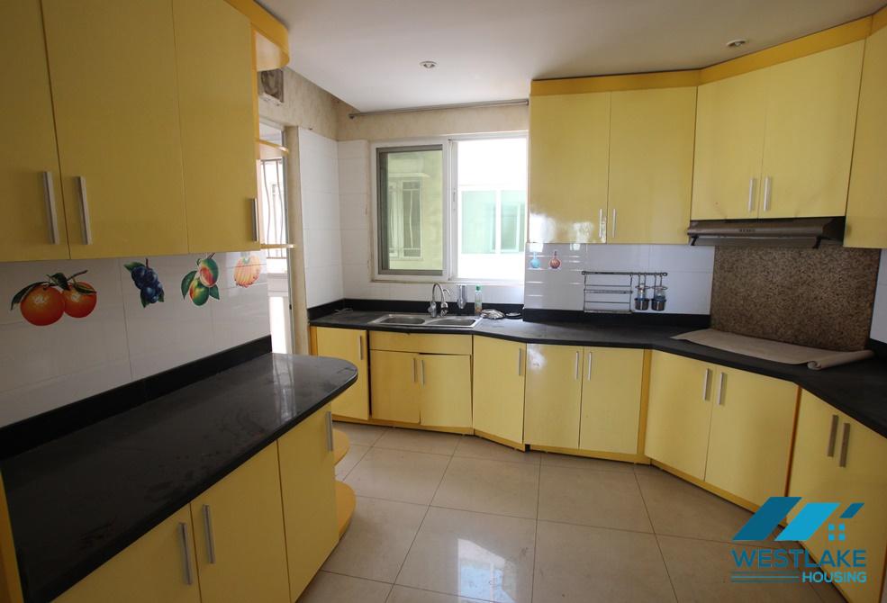 Large size apartment for rent in E Tower, Ciputra, Tay Ho, Ha Noi