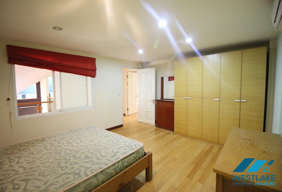 A duplex apartment for rent in E building of Cipputra International Ha Noi City