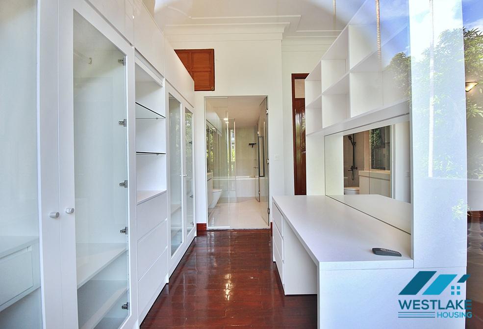 Beautiful garden and swimming pool house for rent in Tay Ho, Ha Noi