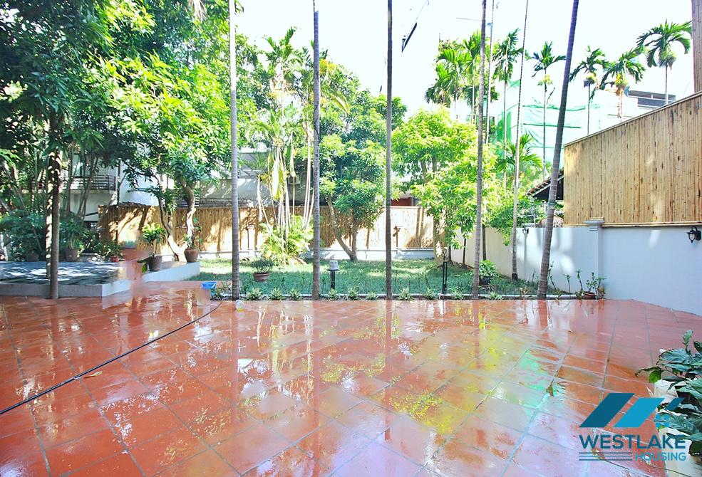 Beautiful garden and swimming pool house for rent in Tay Ho, Ha Noi