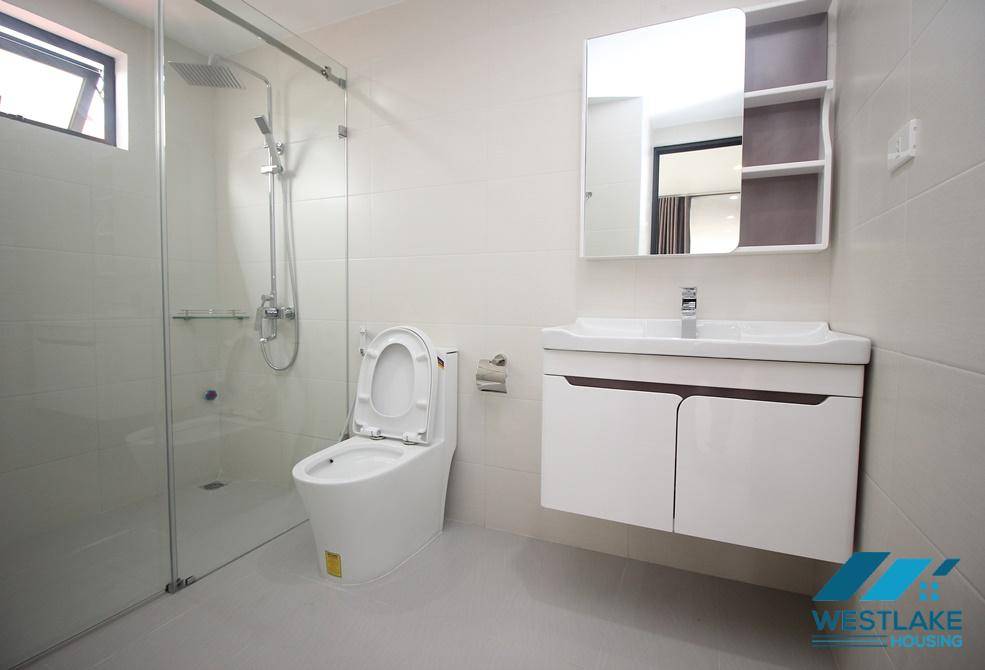 A nice 1 bedroom apartment with good price for rent in Xuan Dieu, Tay Ho