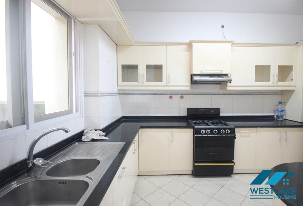 154m2 furnished apartment in Ciputra, Tay Ho District is ready for rent