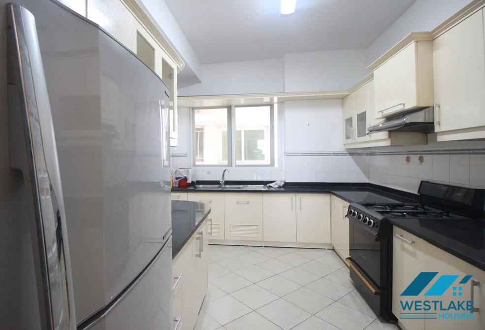 154m2 furnished apartment in Ciputra, Tay Ho District is ready for rent