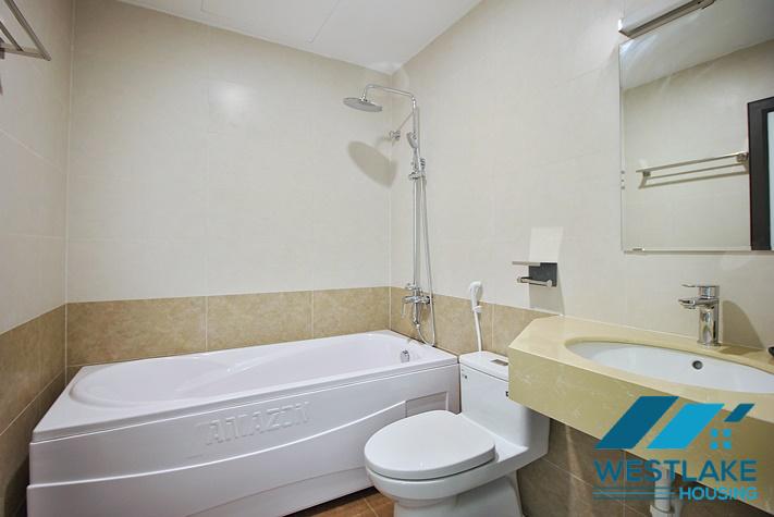 Cho Thuê Căn Hộ 2 Phòng Ngủ Mơi Đẹp, Ban Công Rông Thoáng Mát Tại Tô Ngọc Vân, Tây Hồ, Hà Nội