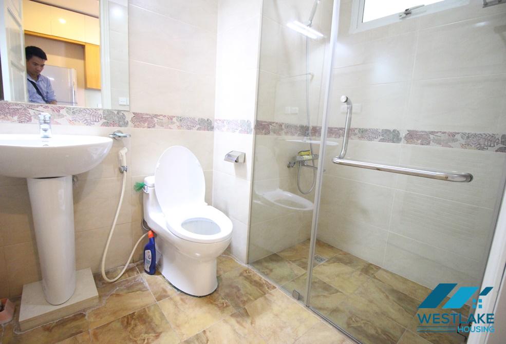 Cho thuê căn hộ 4 phòng ngủ sang trọng tại tòa E – Ciputra, Tây Hồ