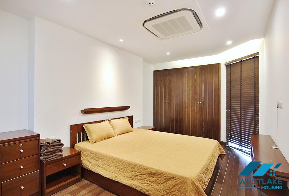 A 4 bedroom apartment with beautiful lake view in Xuan Dieu, Tay Ho